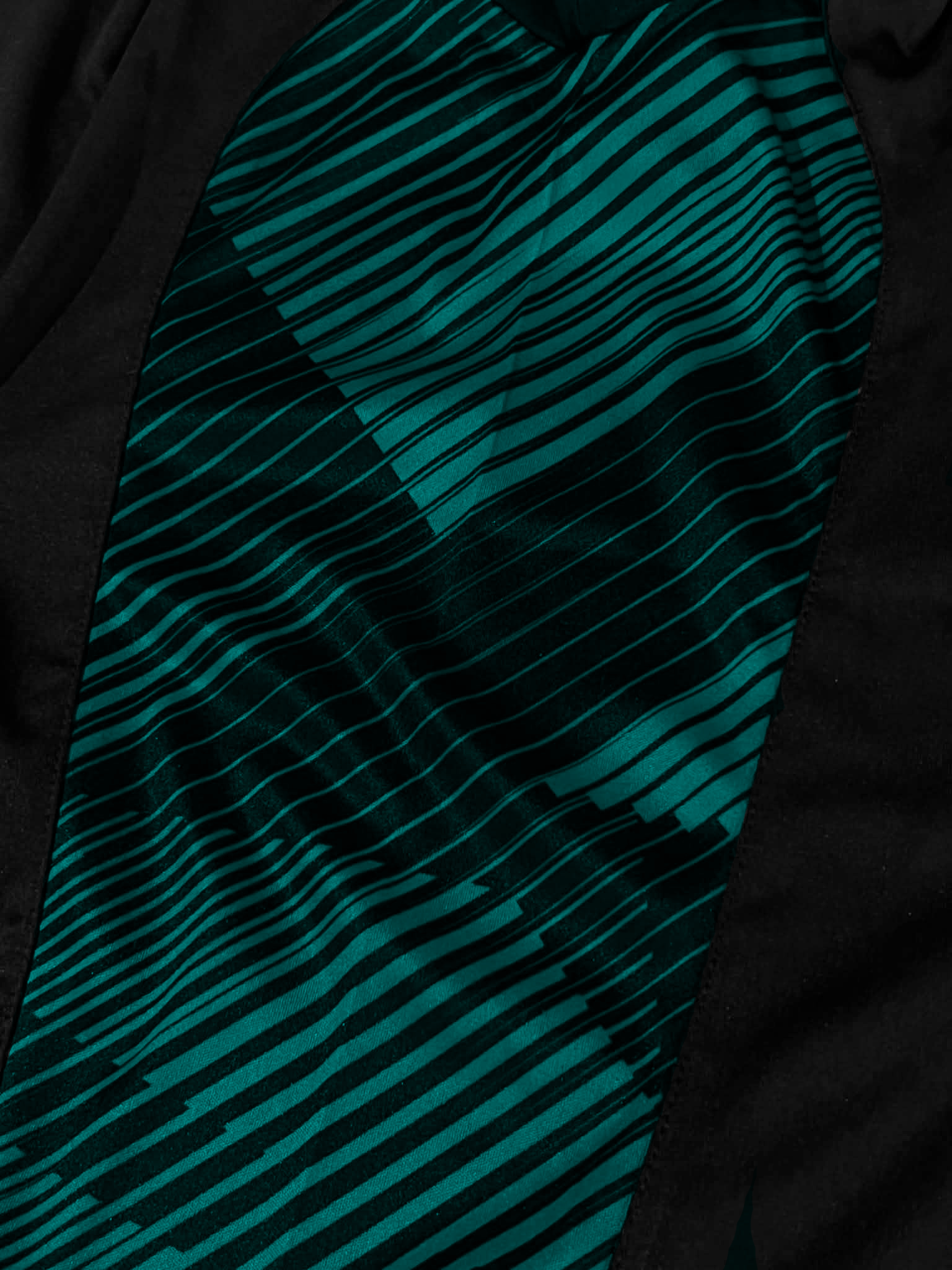 FABRIC_BLACK_bottle_green_1.png